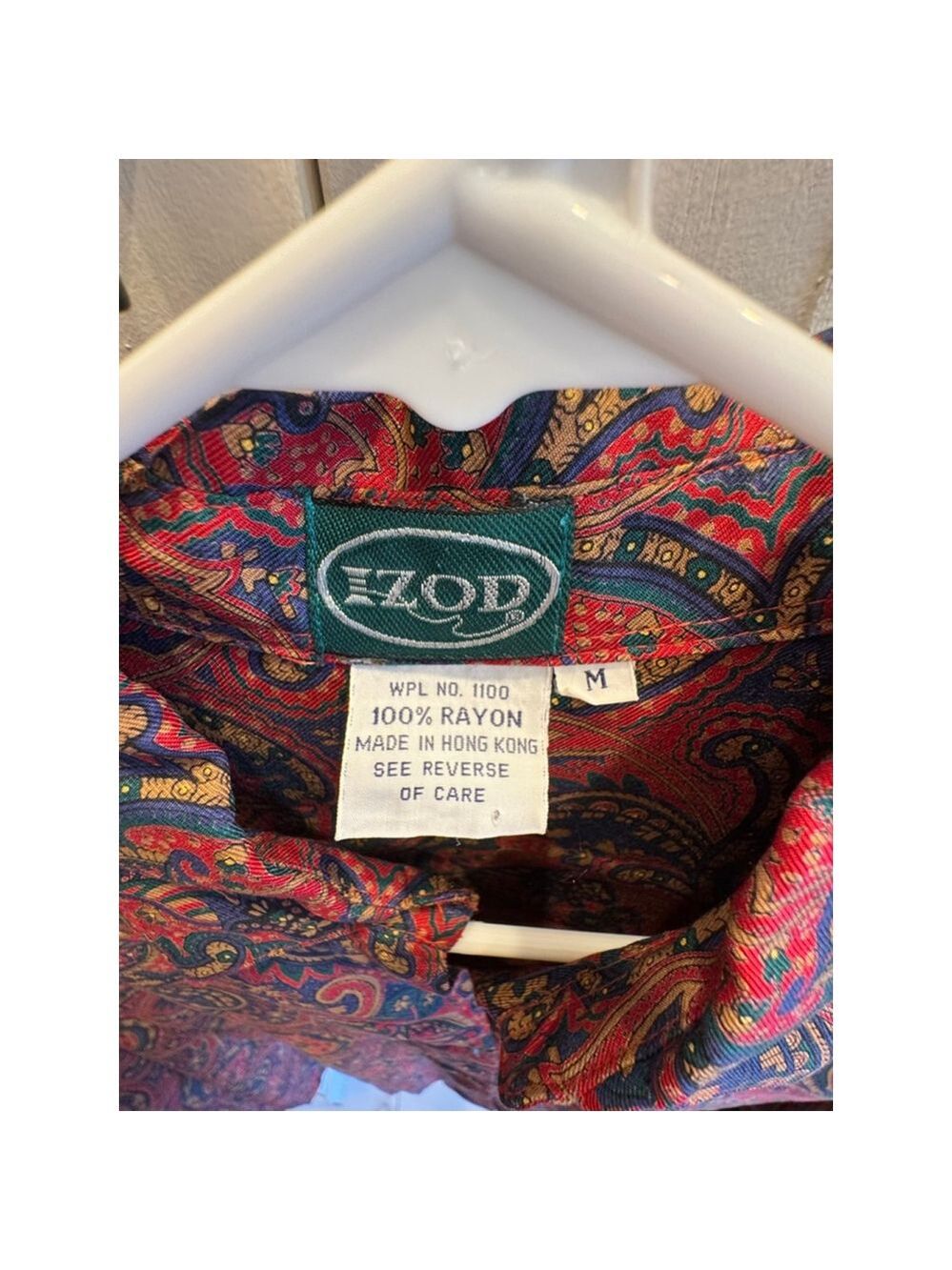 Vintage Izod paisley shirt size medium quality stitching 100% RayonHong Kong - Picture 11 of 15
